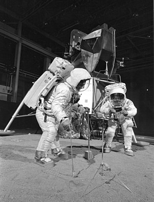 300px-Apollo_11_Crew_During_Training_Exercise_-_GPN-2002-000032.jpg