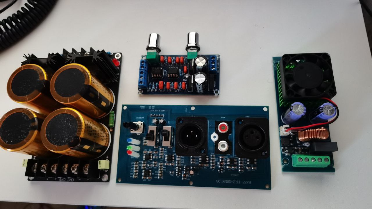 Amp and power2.jpg