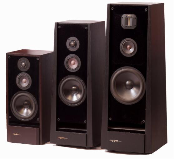 Grundig Fine Arts  (2).jpg