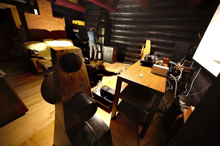 Listening Room 14.jpg