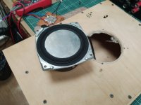 nxm5CB8iJP8.jpg