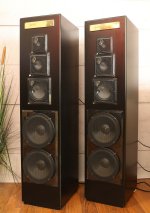 Silver Sand FM 401 High End Active Speakers. 750 Watts Each, Top Sound! Speakers__.jpg