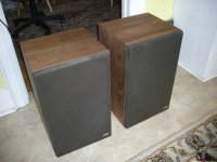 532504-vintage_jvc_sk700_three_way_bass_reflex_speakers.jpg