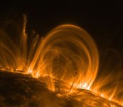 super_strong_magnetic_field_in_sunspots_1_703.jpg